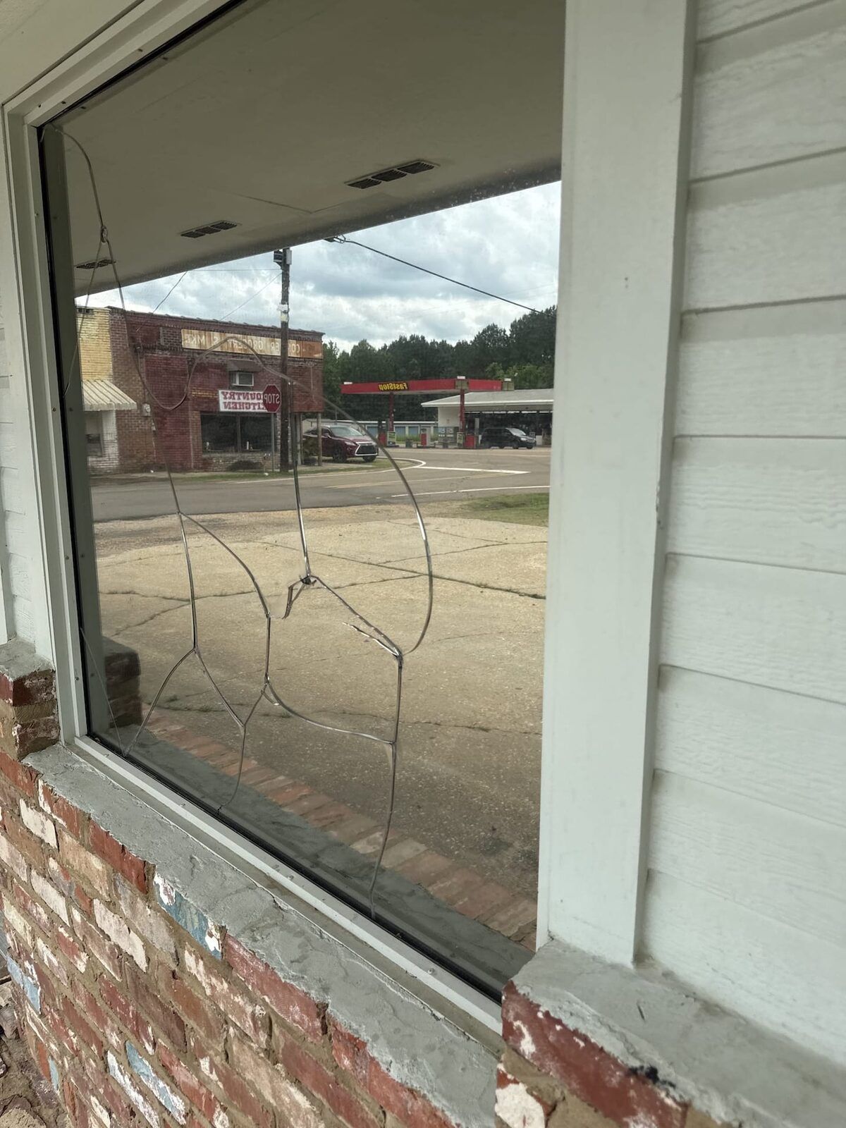 Completed glass project by Clearline Glass in the Jackson, MS metro
