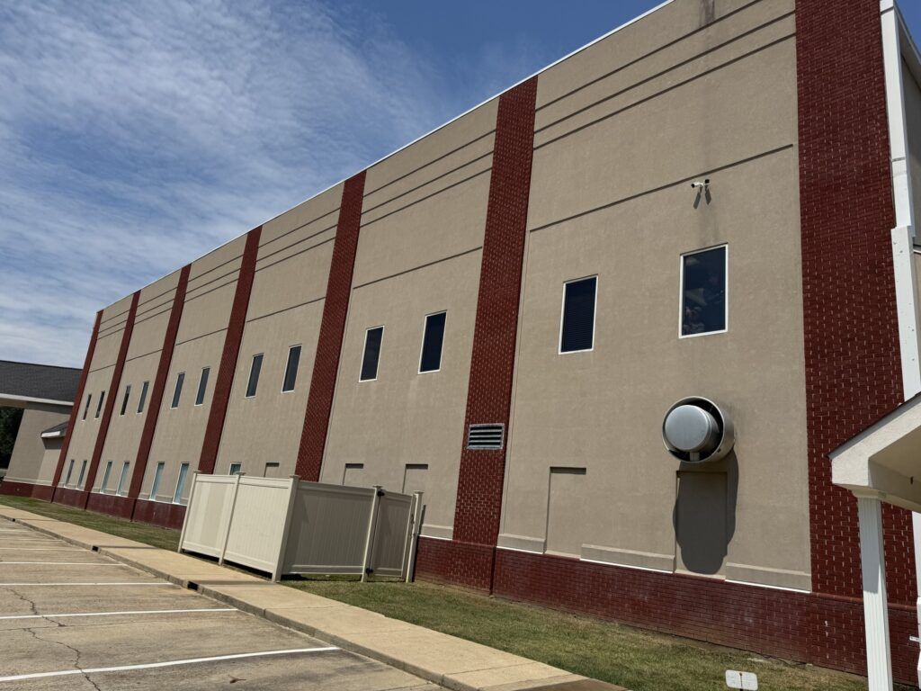 Commercial storefront glass services in Jackson, MS